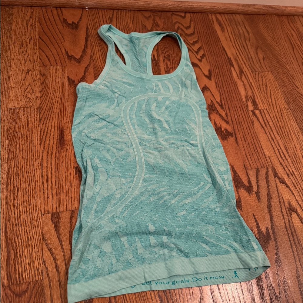 Lululemon swiftly tech racerback